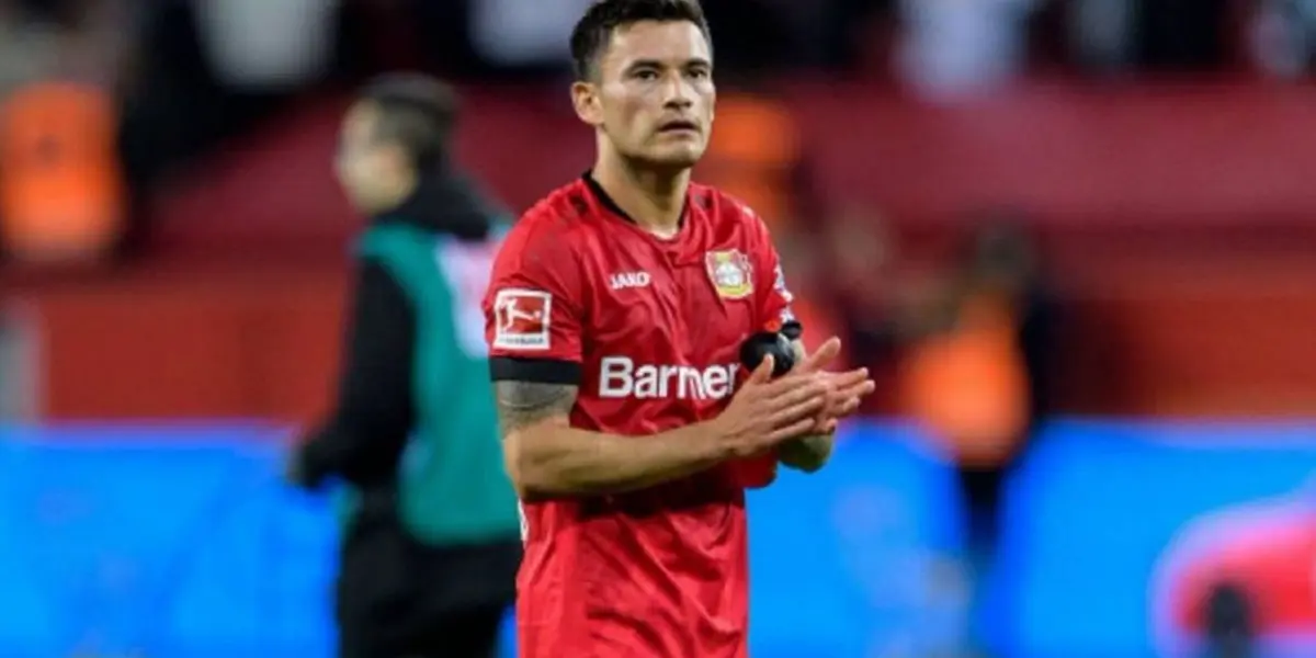 El histórico volante de la selección chilena tomó una decisión antes de ser vinculado con otros equipos.