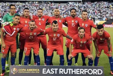 El jugador chileno también habló sobre la influencia de Bielsa en el carácter de la generación dorada.