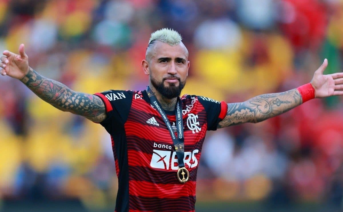 El jugador chileno tiene la oportunidad para mostrar como es su vida fuera de la cancha