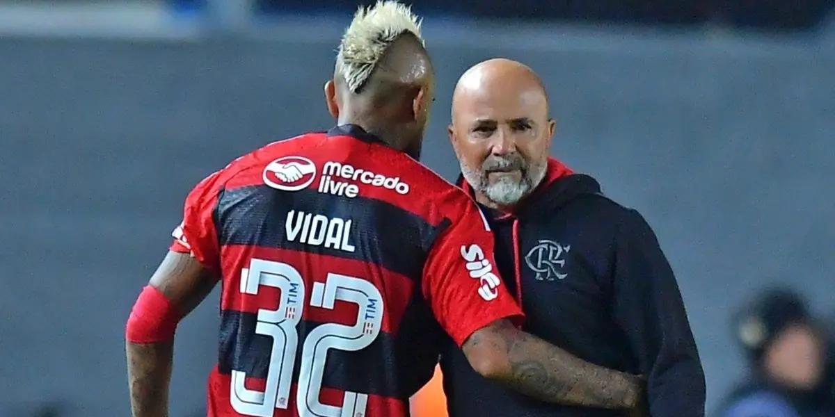 El jugador criticó a Sampaoli diciéndole perdedor, algo que no gustó ni a un histórico periodista.