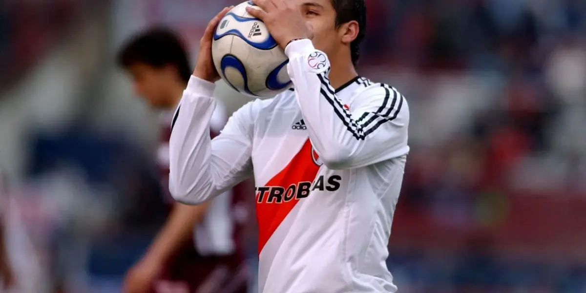 El jugador fue anunciado como refuerzo esta tarde por su nuevo club.