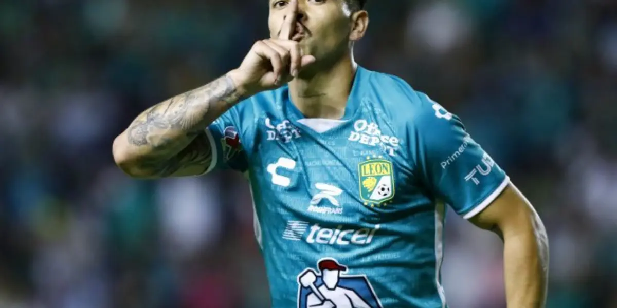 El jugador ha comentado que una de las grandes razones de su dorsal es porque quiere a imitar a un ídolo que tiene.