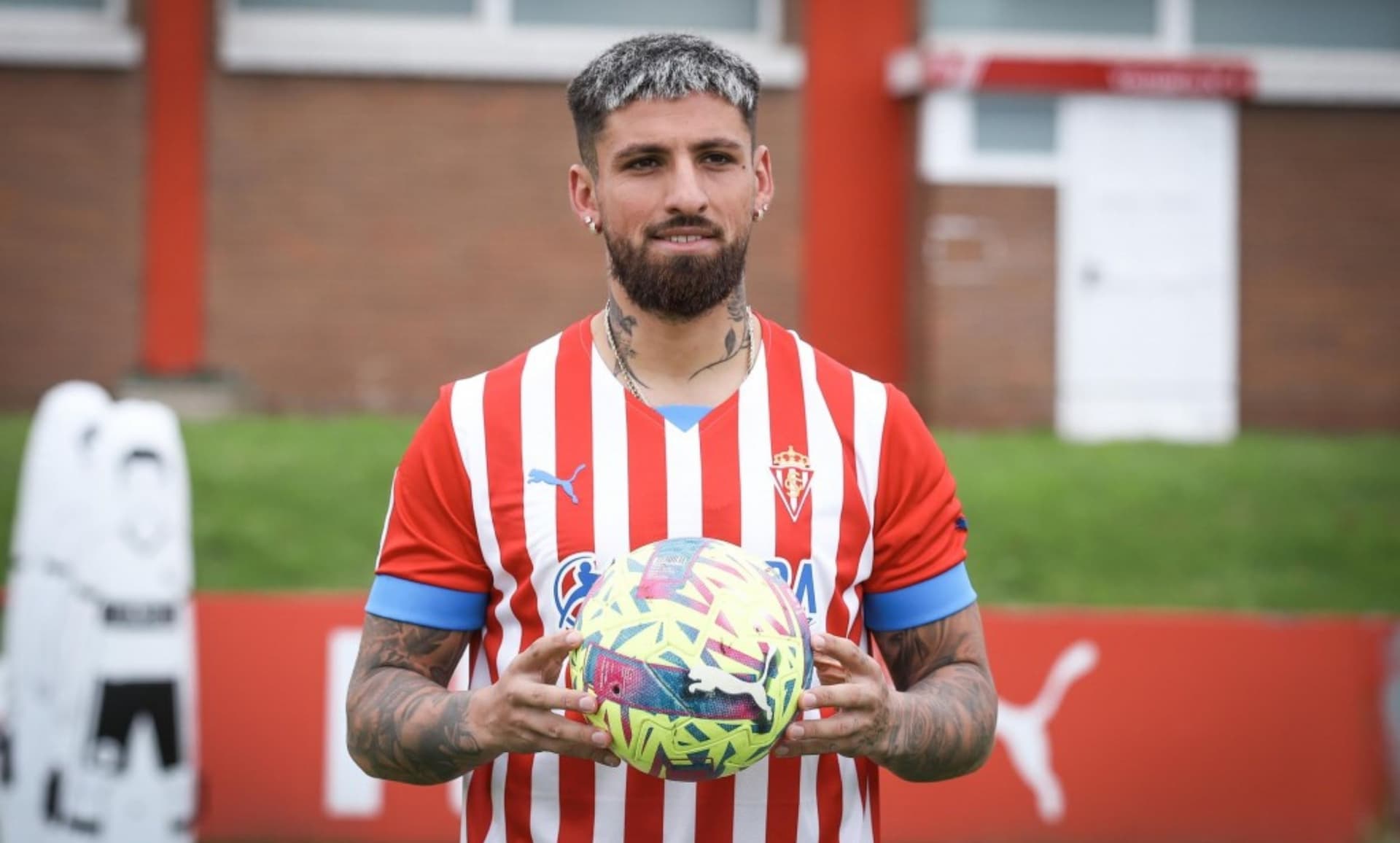El jugador seguiría en España con un nuevo contrato que tendría como protagonista a un aumento en su sueldo.