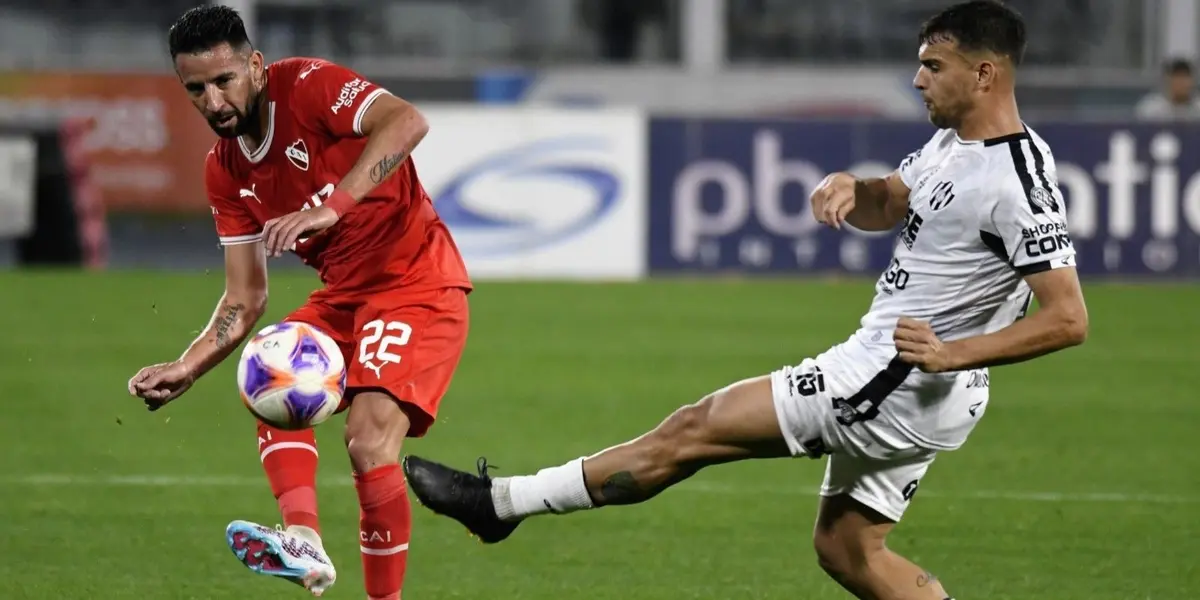 El lateral derecho estaría desde ya definiendo sus próximos pasos.