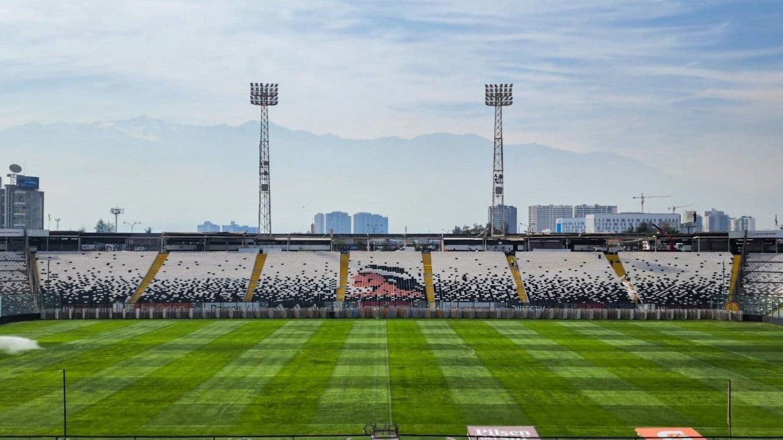 El propio Aníbal Mossa confirmó que el Monumental alberagará numerosos eventos que pondrán en riesgo el césped del Estadio Monumental.