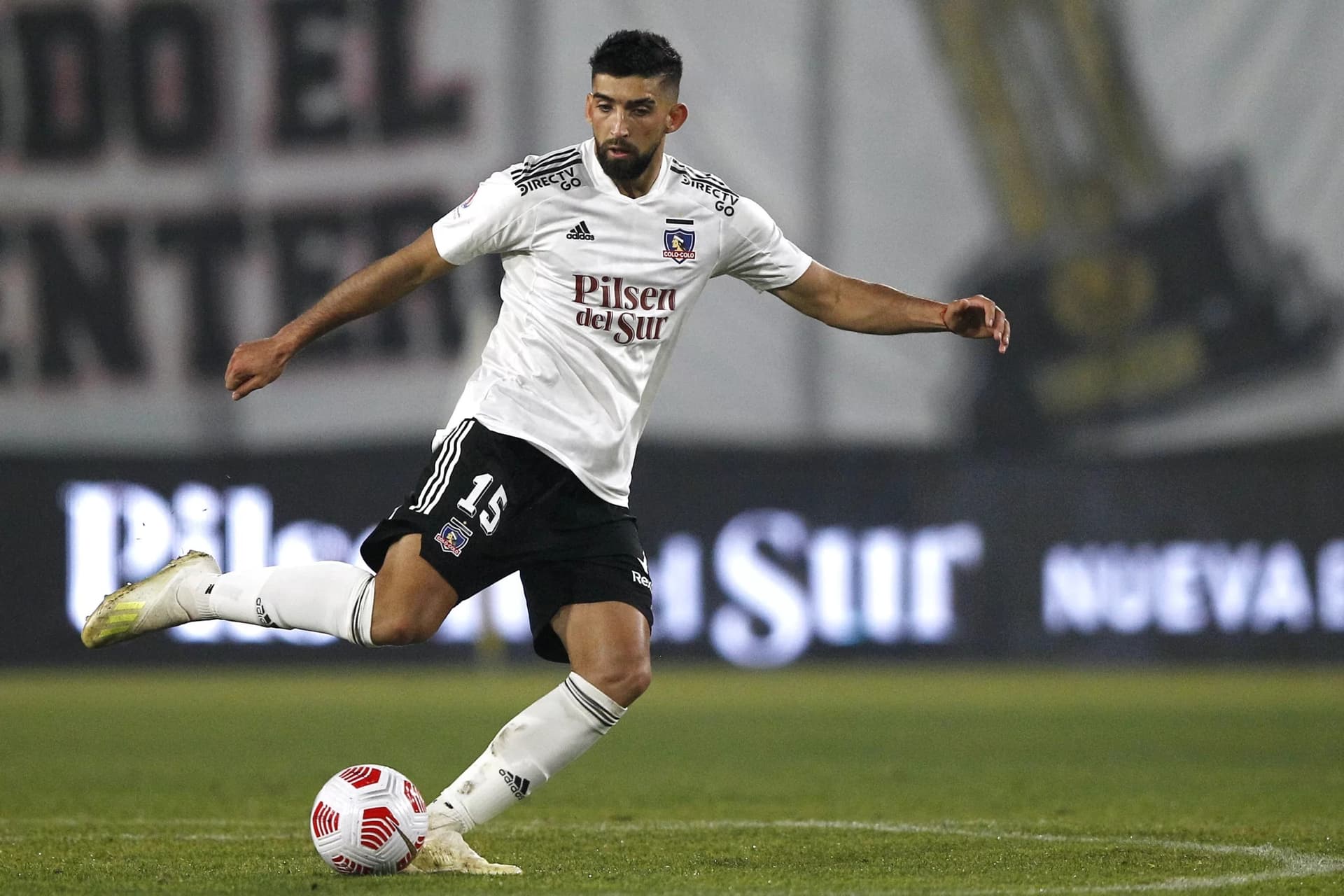 Emiliano Amor - Colo Colo