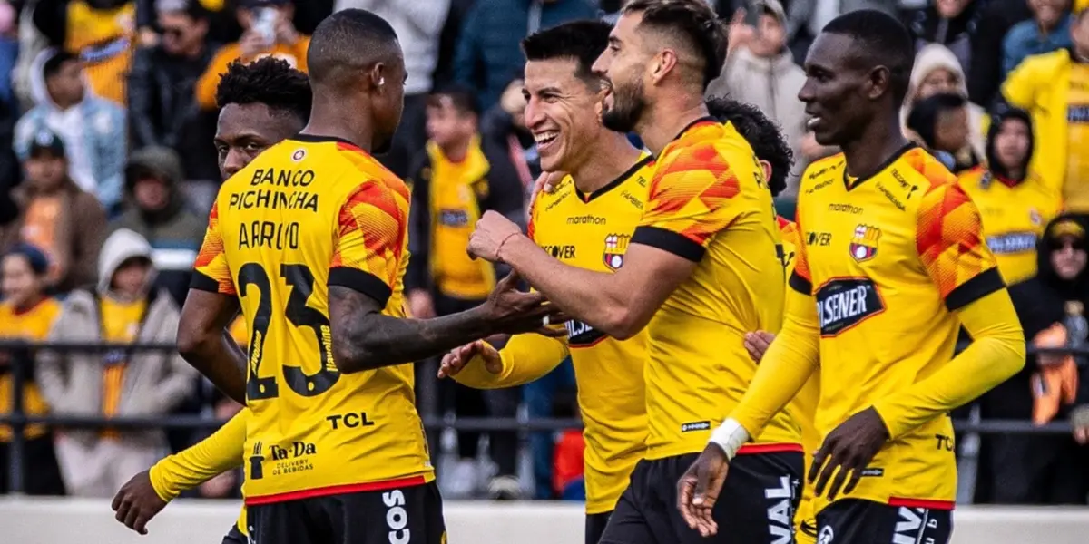 En el Barcelona SC están expectantes por el debut del chileno.