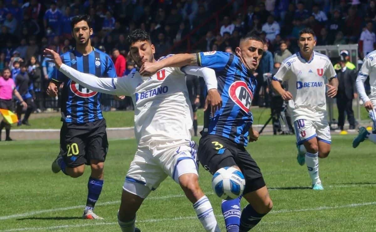 En una tónica que se ha repetido durante los últimos años, habrían al menos 3 jugadores de Huachipato recomendados para llegar al Romántico Viajero.