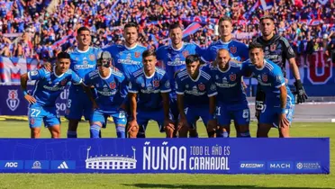 Equipo de Universidad de Chile en el Estadio Nacional.