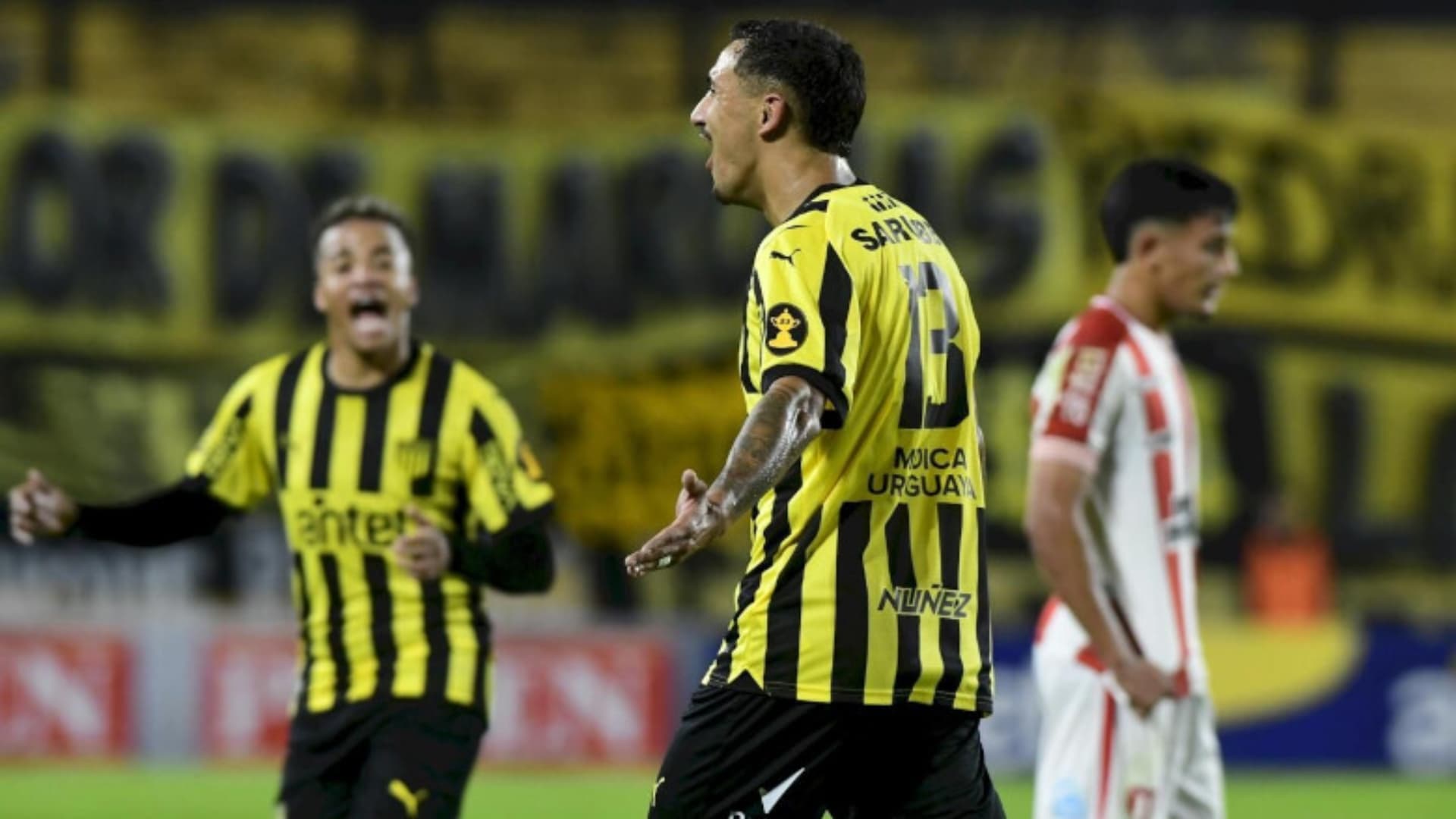 Foto tomada de: GrupoR