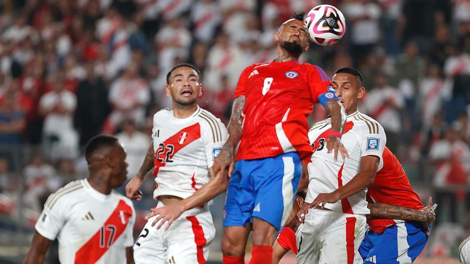 Gareca recurre a la experiencia: Isla se suma a la Roja ante Venezuela. Foto: Instagram