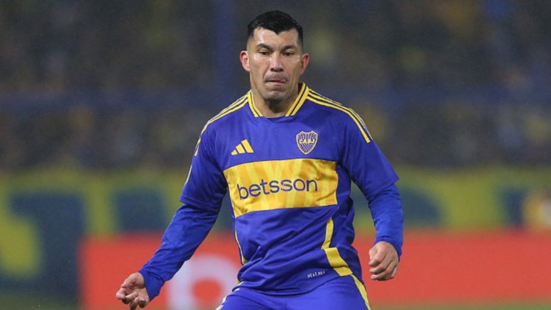 Gary Medel con la camiseta de Boca Juniors.
