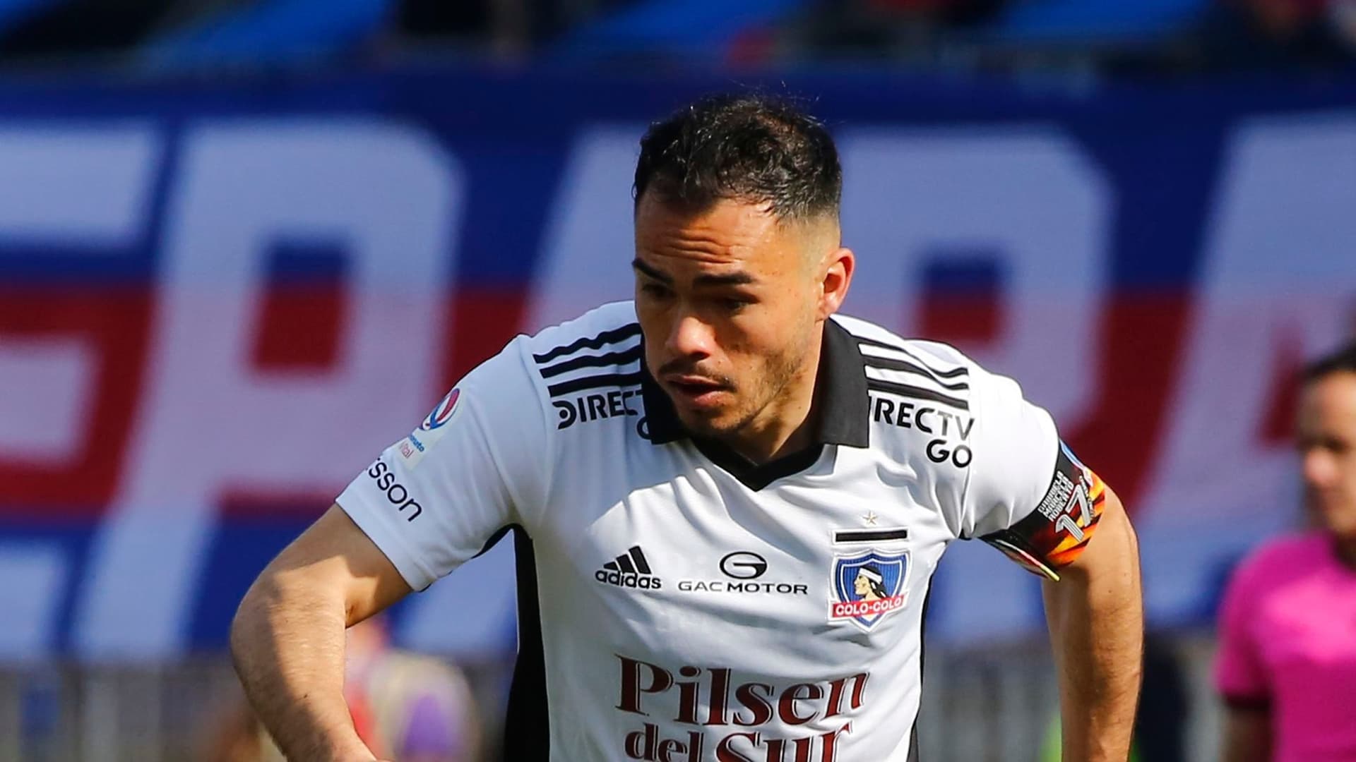 Gustavo Quinteros tendrá que determinar quién portará la jineta.