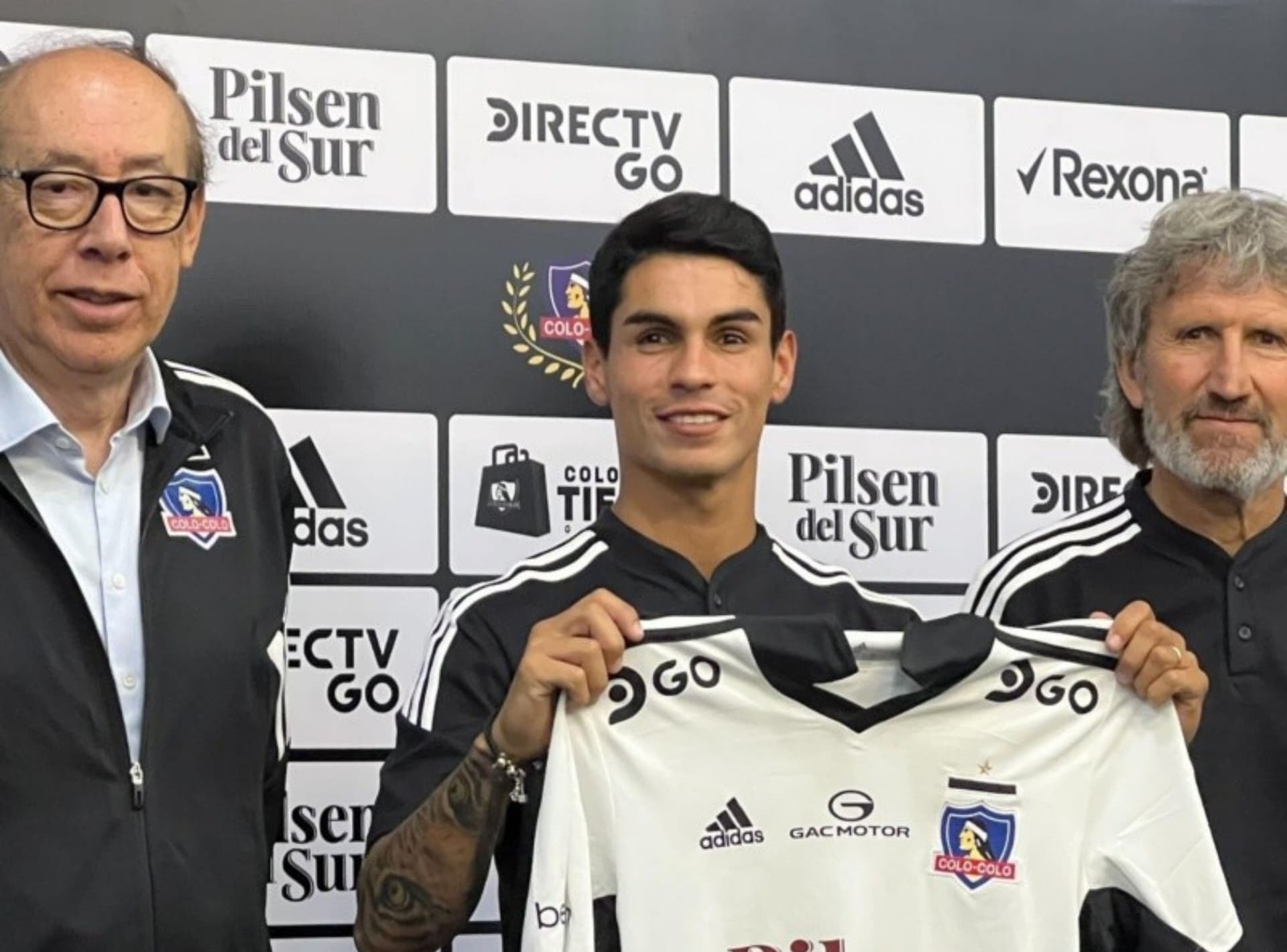 Hoy fue presentado la cuarta incorporación alba Erick Wiemberg, pero desde el Monumental aseguran que quieren mas refuerzos para Quinteros
