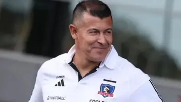 Jorge Almirón exigió la llegada de un nuevo futbolista.