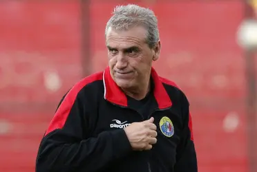 Jorge Pellicer pide a reconocido entrenador nacional para la banca de Colo Colo, no es Figueroa