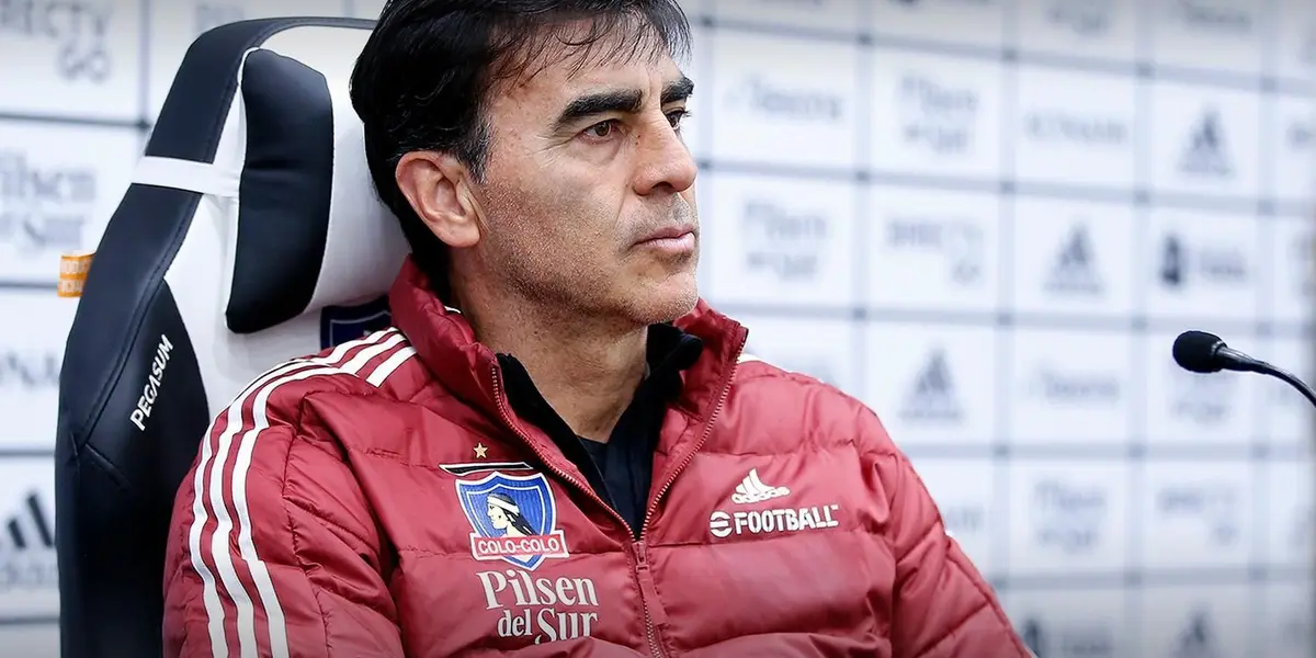 La actitud del entrenador albo no da para más. Luego de perder por 5-1 en Rancagua, dejó sendas declaraciones.