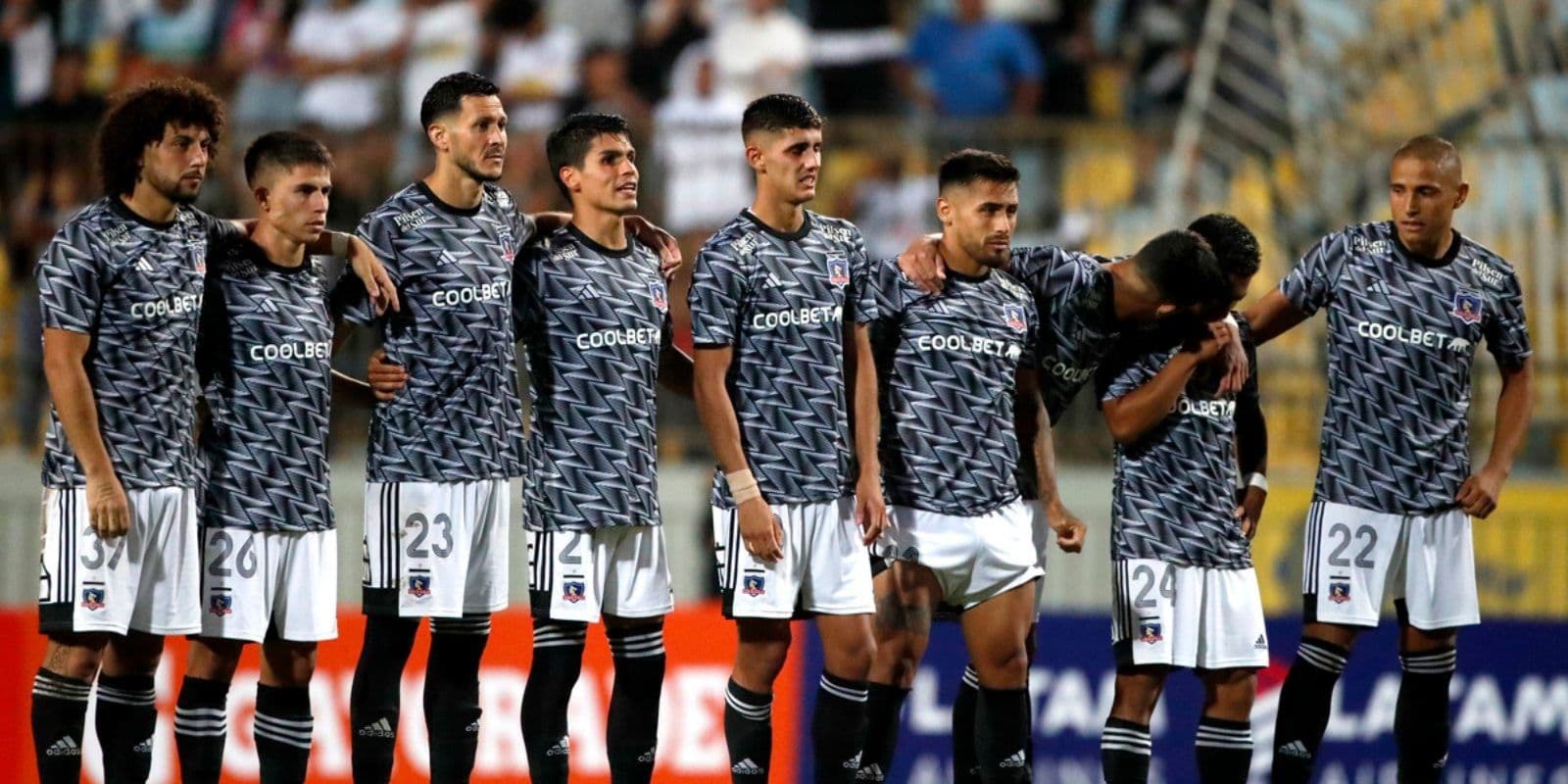 La dirigencia de Blanco y Negro decidió no efectuar la opción de compra por los futbolistas.