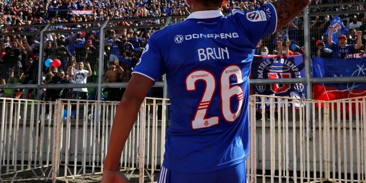 La poda en Universidad de Chile ya comenzó. Álvaro Brun fue el primero en finiquitar su contrato y darle declaraciones a la prensa.