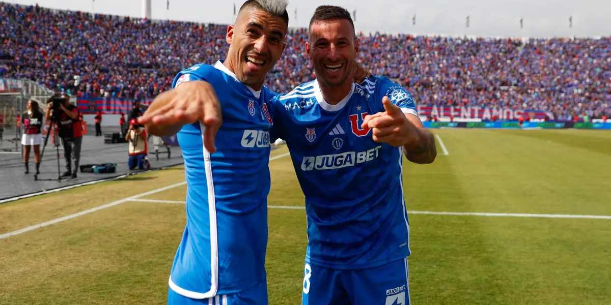 Leandro Fernández y Luciano Pons con la camiseta de Universidad de Chile.