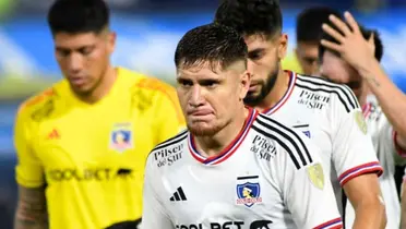 Leonardo Gil con la camiseta de Colo Colo.