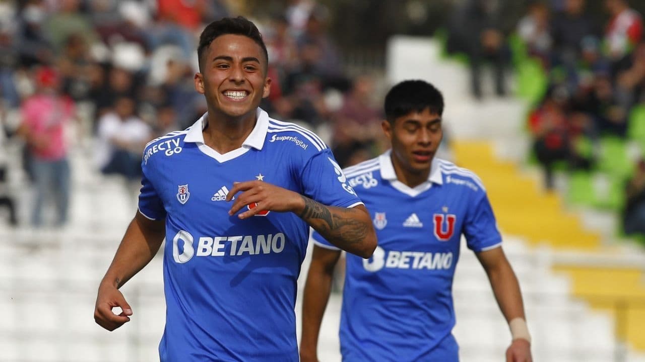 Los hinchas han llenado de redes sociales con críticas y advertencias al club