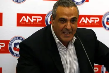 Los personeros de la FIFA no asumen la falta de respeto a Chile.