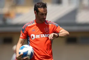Luego de recibir ofertas para seguir dirigiendo en Primera División, el entrenador continuará su carrera en Universidad de Chile.