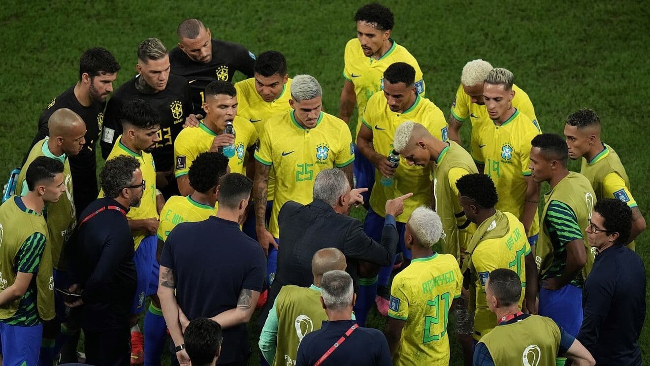 Manuel Pellegrini es uno de los principales candidatos a ser entrenador de Brasil.