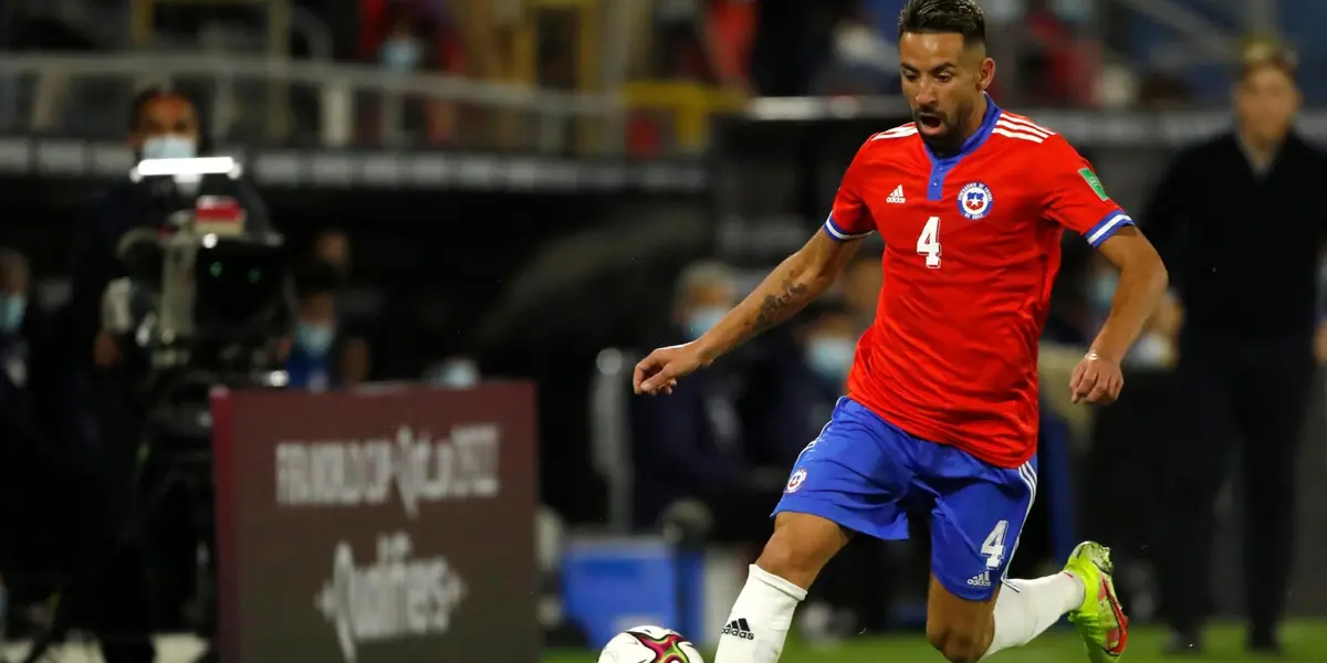 Mauricio Isla fue uno de los nombres que sorprendió ver en la nómina.