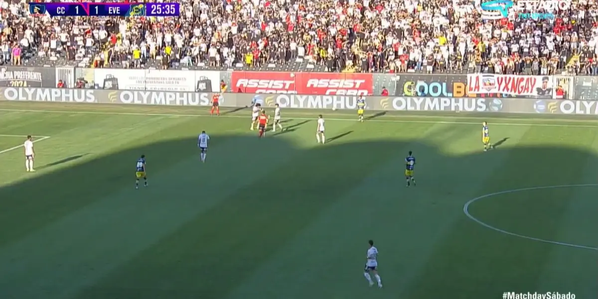 Maximiliano Falcón se ganó una merecida cartulina roja.