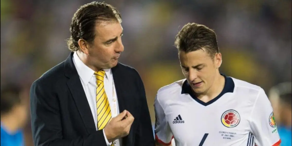 Néstor Lorenzo estaría analizando algunas modificaciones para venir a Chile.