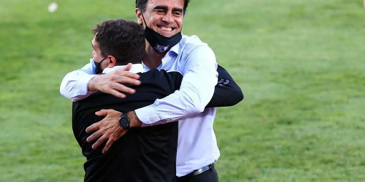 No todo ha sido perfección en la estadía del técnico en Macul, pero un día tocó el cielo.