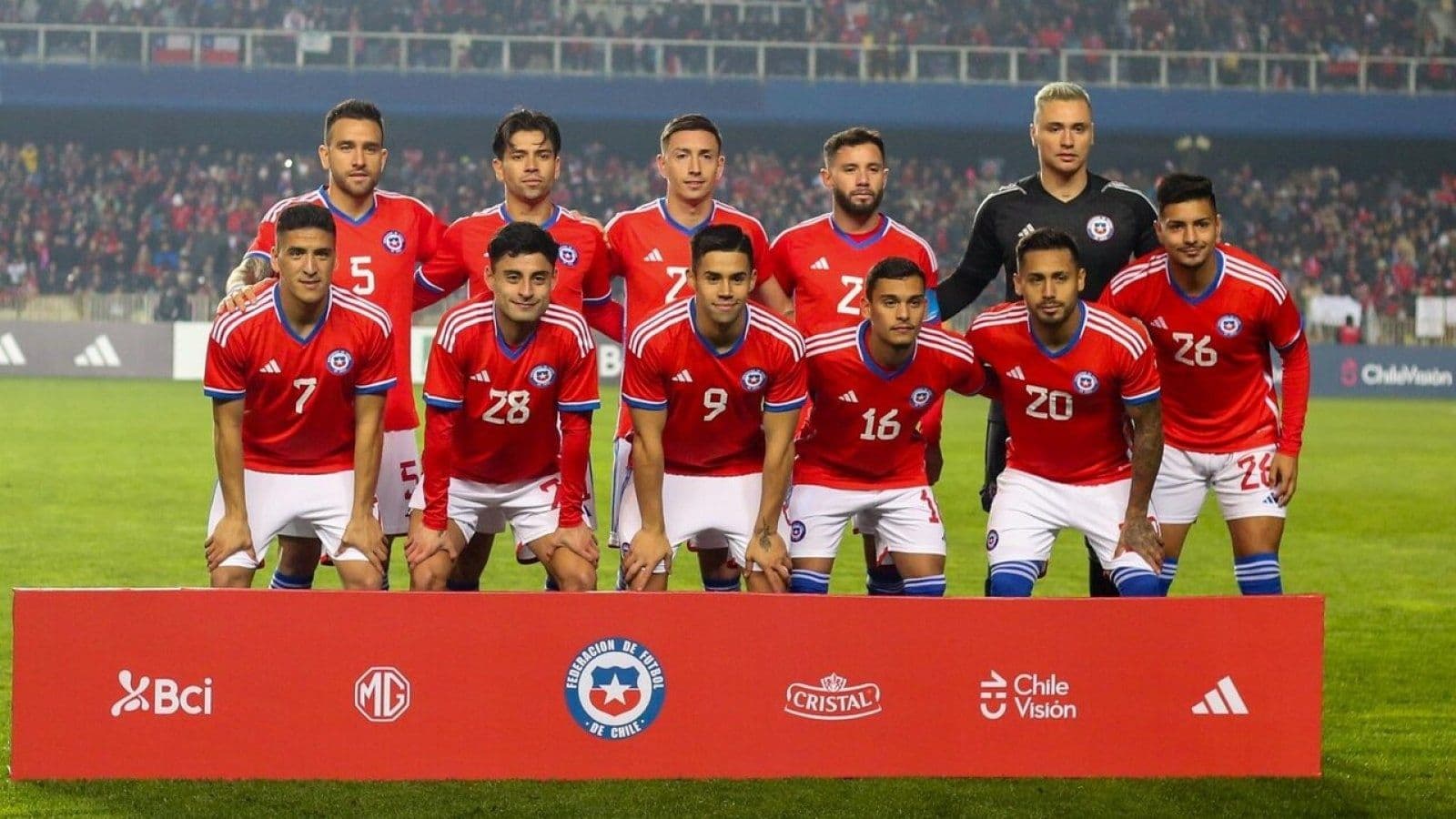 Rodrigo Echeverría tuvo la más clara para Chile.