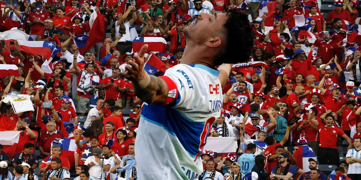 Se espera que en los próximos días el delantero cruzado reciba la nacionalidad, aunque tras sus palabras sembró cierta duda.