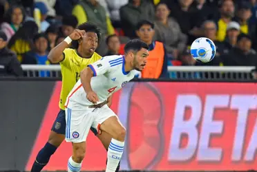 Un exDT barrió con el partido de La Roja.