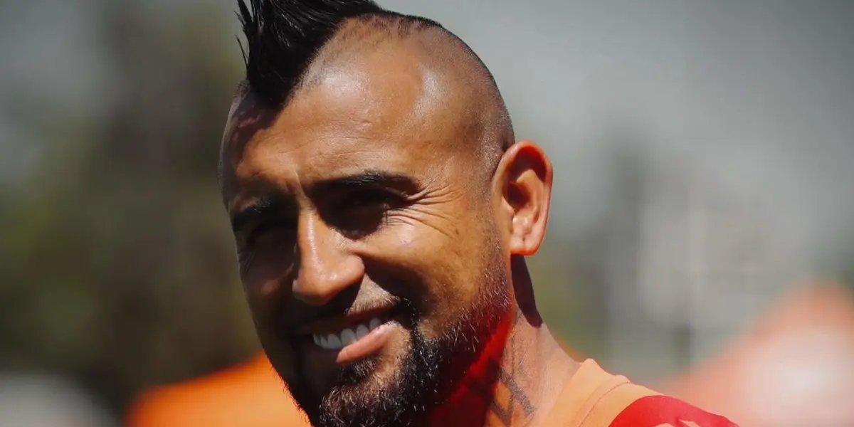 Vidal al rescate: el "King" llega para salvar a la Roja. Foto: Instagram